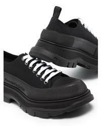 schwarze niedrige Sneakers von Alexander McQueen