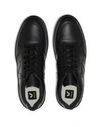 schwarze niedrige Sneakers von Veja