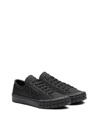 schwarze niedrige Sneakers von Prada