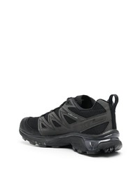 schwarze niedrige Sneakers von Salomon