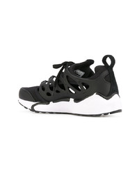 schwarze niedrige Sneakers von Nike