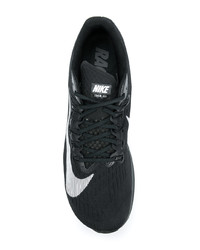 schwarze niedrige Sneakers von Nike