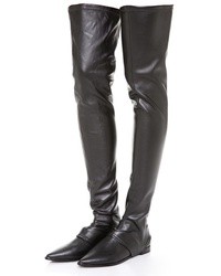 schwarze Overknee Stiefel aus Leder von Tibi