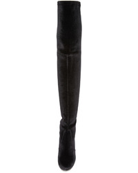 schwarze Overknee Stiefel aus Samt von Stuart Weitzman