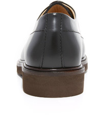 schwarze Oxford Schuhe von A.P.C.