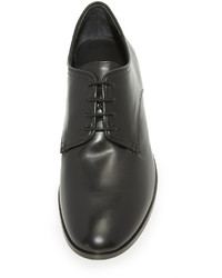 schwarze Oxford Schuhe von Vince