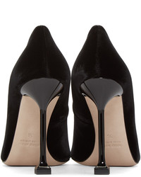 schwarze Pumps von Miu Miu