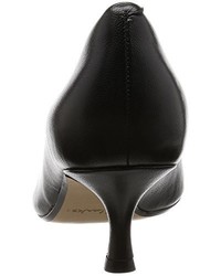 schwarze Pumps von Clarks