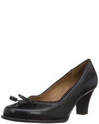 schwarze Pumps von Clarks