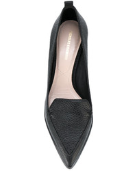 schwarze Pumps von Nicholas Kirkwood