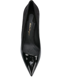 schwarze Pumps von Salvatore Ferragamo