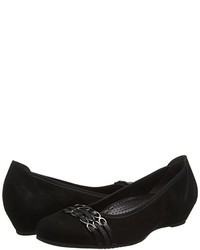 schwarze Pumps von Gabor