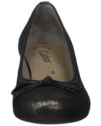 schwarze Pumps von Gabor