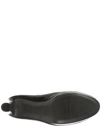 schwarze Pumps von Kennel und Schmenger Schuhmanufaktur