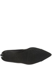 schwarze Pumps von Marc Cain