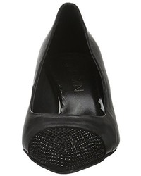 schwarze Pumps von Marc Cain