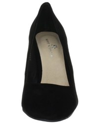 schwarze Pumps von Sofie Schnoor