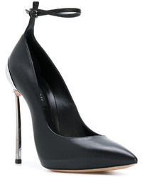 schwarze Pumps von Casadei