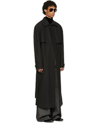 schwarze Regenjacke von LU'U DAN