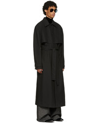 schwarze Regenjacke von LU'U DAN