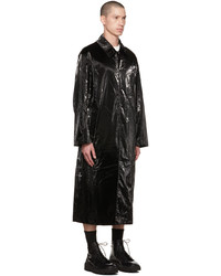 schwarze Regenjacke von AMOMENTO