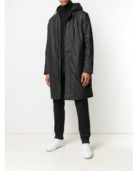 schwarze Regenjacke von Rains