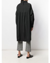 schwarze Regenjacke von Pleats Please By Issey Miyake