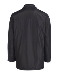 schwarze Regenjacke von Thomas Goodwin