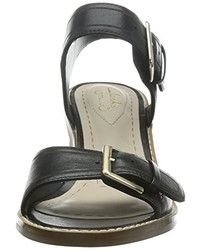 schwarze Sandalen von Clarks