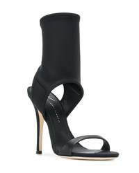 schwarze Sandaletten von Giuseppe Zanotti Design