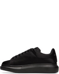 schwarze Satin niedrige Sneakers von Alexander McQueen