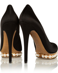 schwarze Satin Pumps von Nicholas Kirkwood