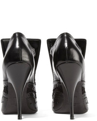 schwarze Schnürstiefeletten aus Leder mit Ausschnitten von Givenchy