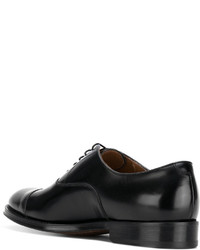 schwarze Schuhe aus Leder von Doucal's