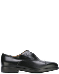 schwarze Schuhe aus Leder von Salvatore Ferragamo