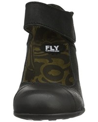 schwarze Schuhe von Fly London