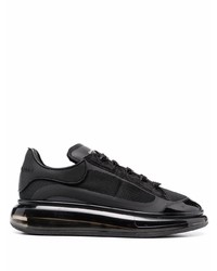 schwarze Segeltuch niedrige Sneakers von Alexander McQueen