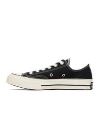 schwarze Segeltuch niedrige Sneakers von Converse