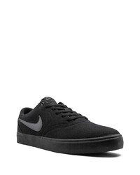 schwarze Segeltuch niedrige Sneakers von Nike