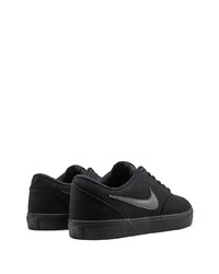 schwarze Segeltuch niedrige Sneakers von Nike