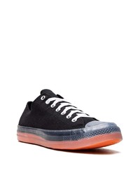 schwarze Segeltuch niedrige Sneakers von Converse