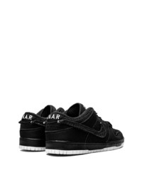 schwarze Segeltuch niedrige Sneakers von Nike 1