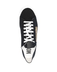 schwarze Segeltuch niedrige Sneakers von Moschino