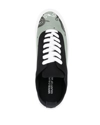 schwarze Segeltuch niedrige Sneakers von Marcelo Burlon County of Milan