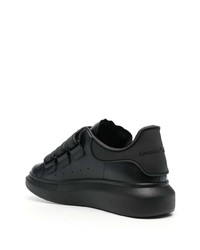 schwarze Segeltuch niedrige Sneakers von Alexander McQueen