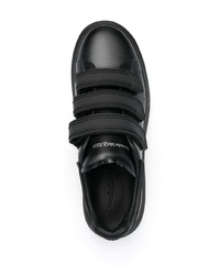 schwarze Segeltuch niedrige Sneakers von Alexander McQueen