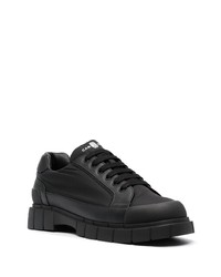 schwarze Segeltuch niedrige Sneakers von Car Shoe