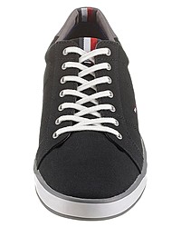 schwarze Segeltuch niedrige Sneakers von Tommy Hilfiger