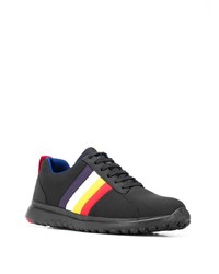 schwarze Segeltuch niedrige Sneakers von Camper