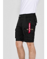 schwarze Shorts von Alpha Industries